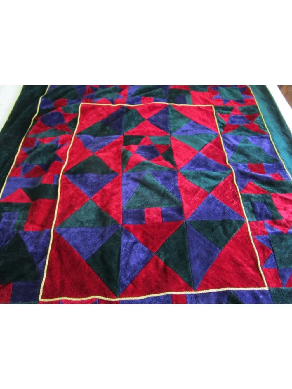 Patchwork Chenille Quilt Throw Blanket Cabin and Star Pattern Green Red Purple